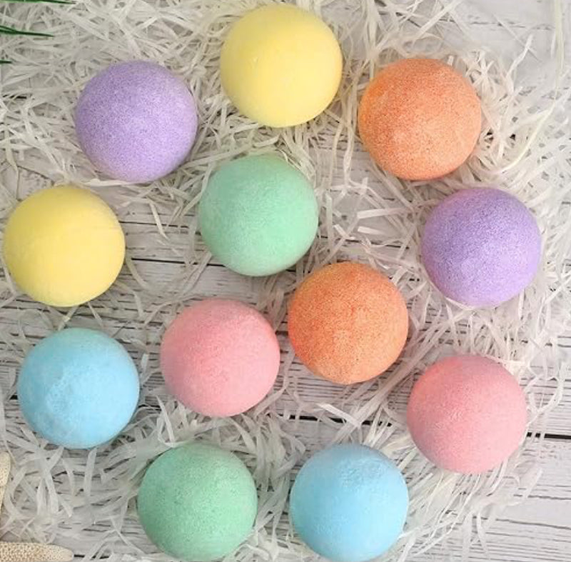 1 any scent/coloured bath bomb